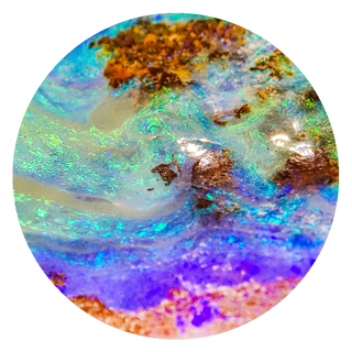Opal Spiritual Properties & Healing Meaning: The Stone That Transforms Creative Blocks