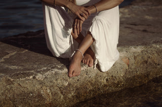 Rose Quartz Anklet with three 18KYG diamond redondeles
