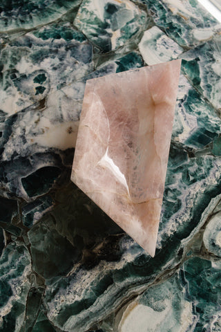 Ritual bowl rose quartz 11 inches